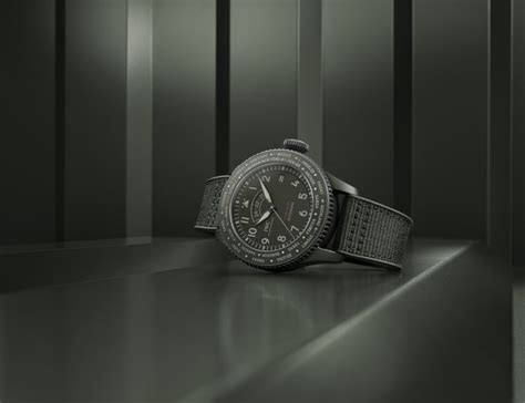 cinturino iwc titanio|IWC SCHAFFHAUSEN ARRICCHISCE LA COLLEZIONE .